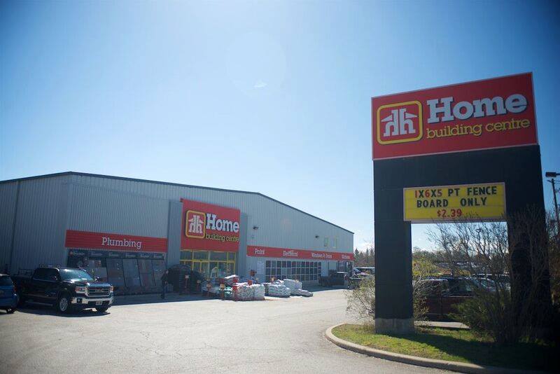 Home Building Centre Lindsay extrior shot